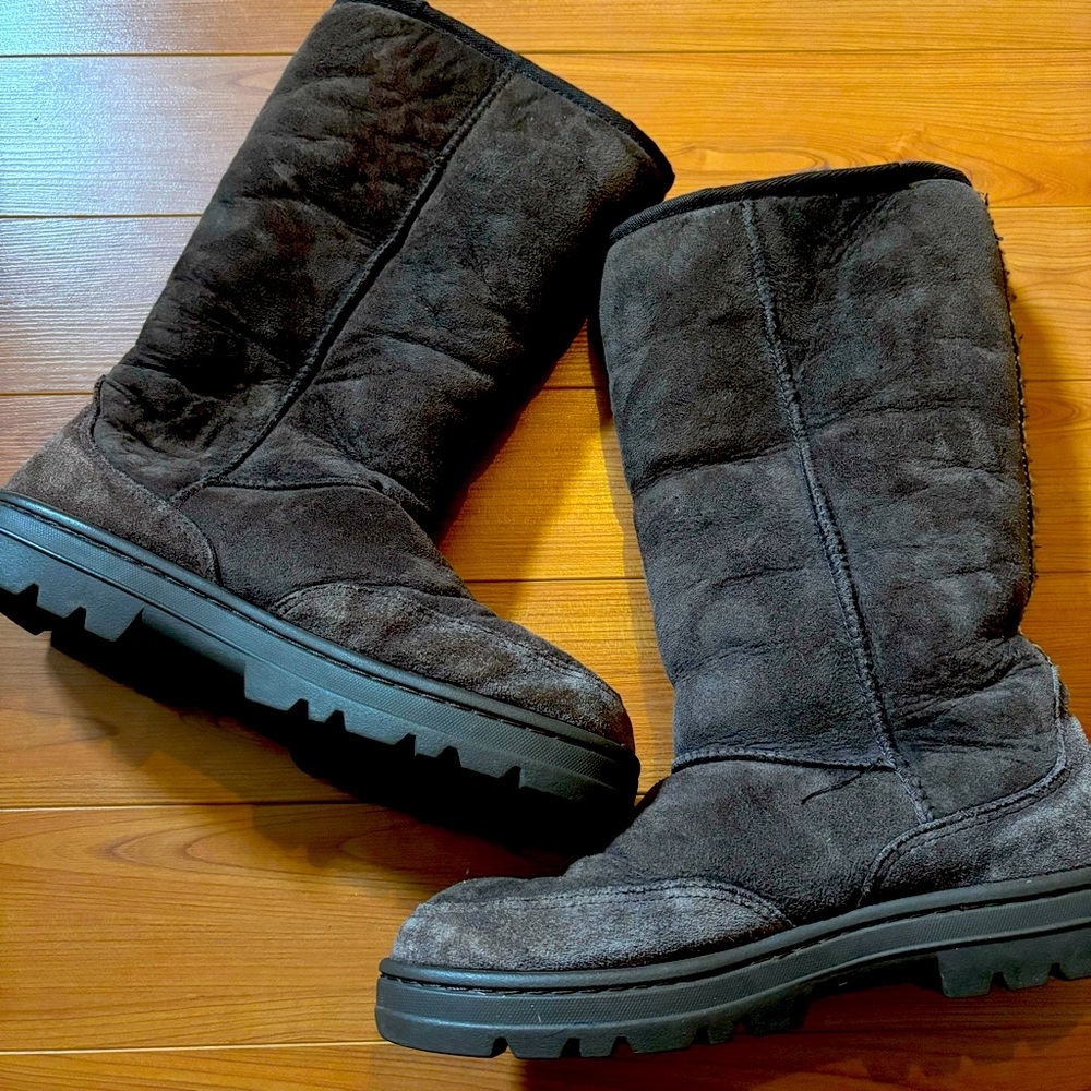 UGG Ultra Tall made in New Zealand size 8